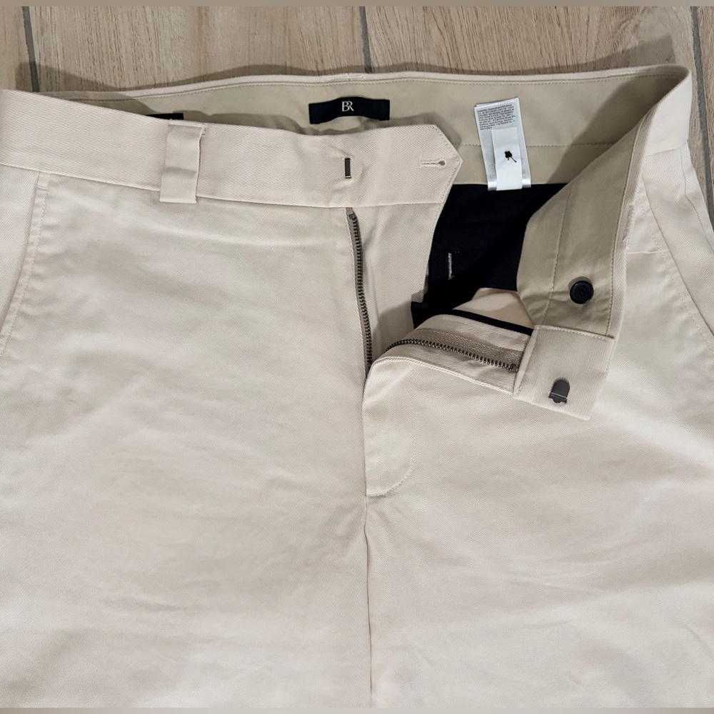 Banana Republic Stone Straight Fit Wide Leg Chino 36 Waist